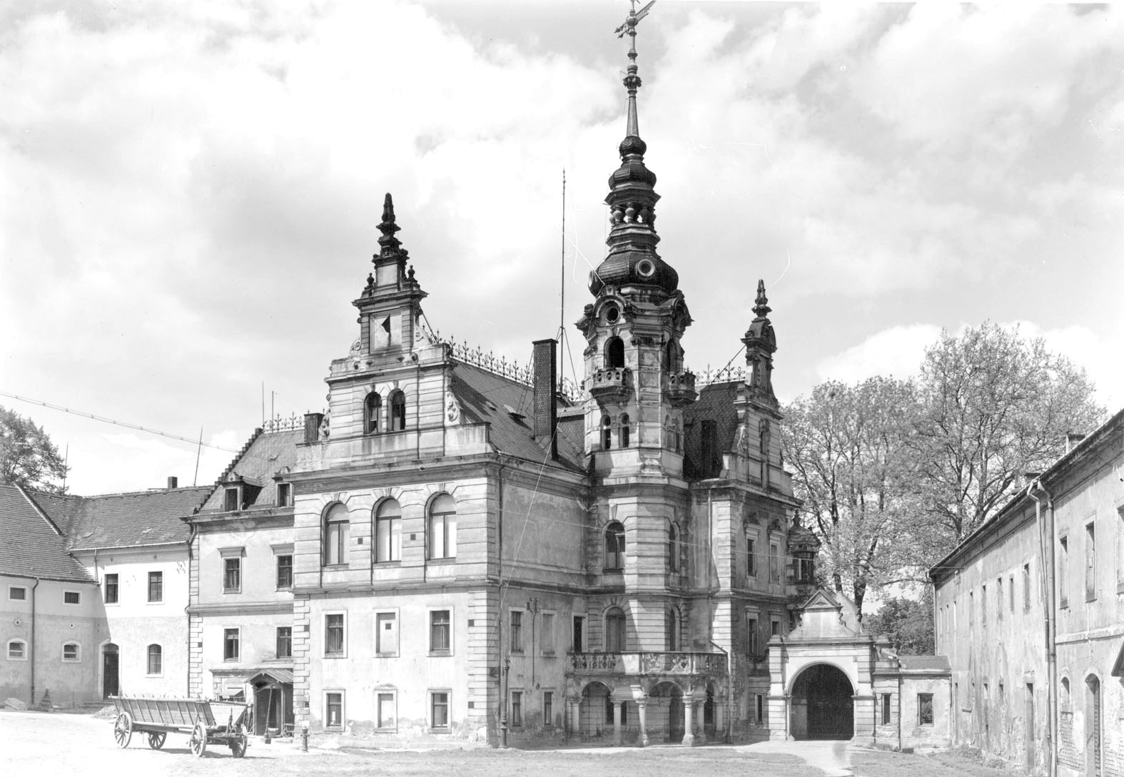 Schloss Prohlis Hofseite um 1950